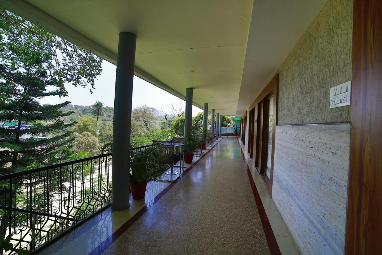 Hotel Aradhana Mount Abu Exterior photo